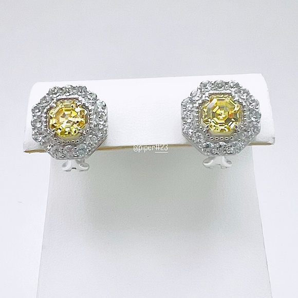 NWT Judith Ripka 4 carat Canary Crystal & White Topaz Casablanca Button Earrings - Picture 2 of 12